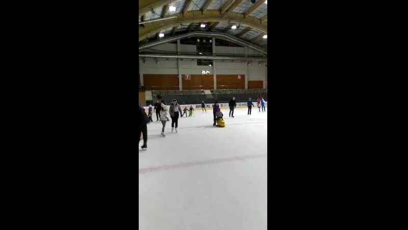 Спорткомплекс локомотив ярославль фрунзе каток. Мфск локомотив ярославль. Каток на фрунзе ярославль. Локомотив на фрунзе ярославль. Мфск локомотив ярославль.