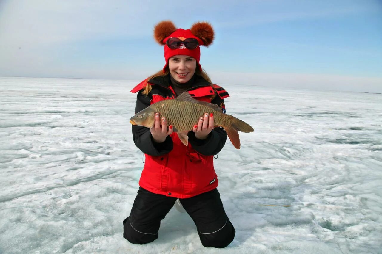 Рыбалка рисунок карандашом. Весенний улов карася. Ловить страницу. Ловить страницу. Нахлыст рисунок.