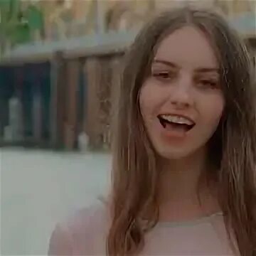 Песня пела на рингтон