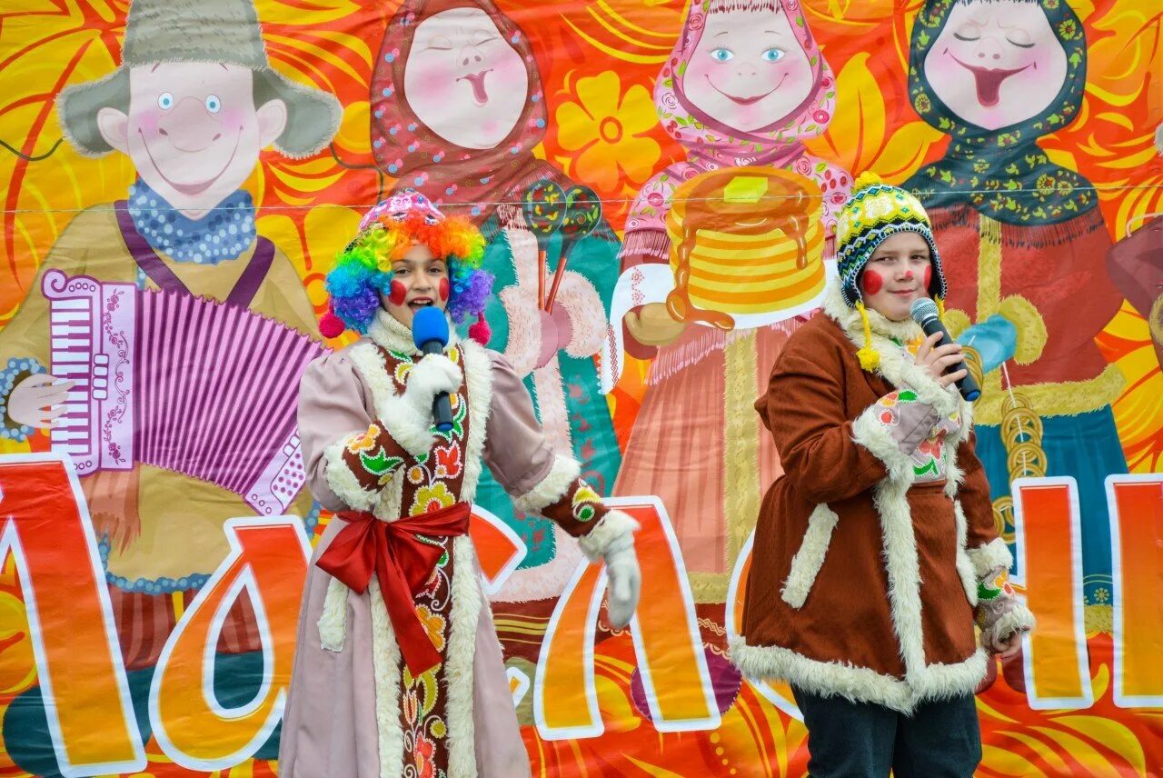 Масленичные забавы. Масленица в детском саду. Декорации на масленицу. Украсить на масленицу. Декорации на масленицу.