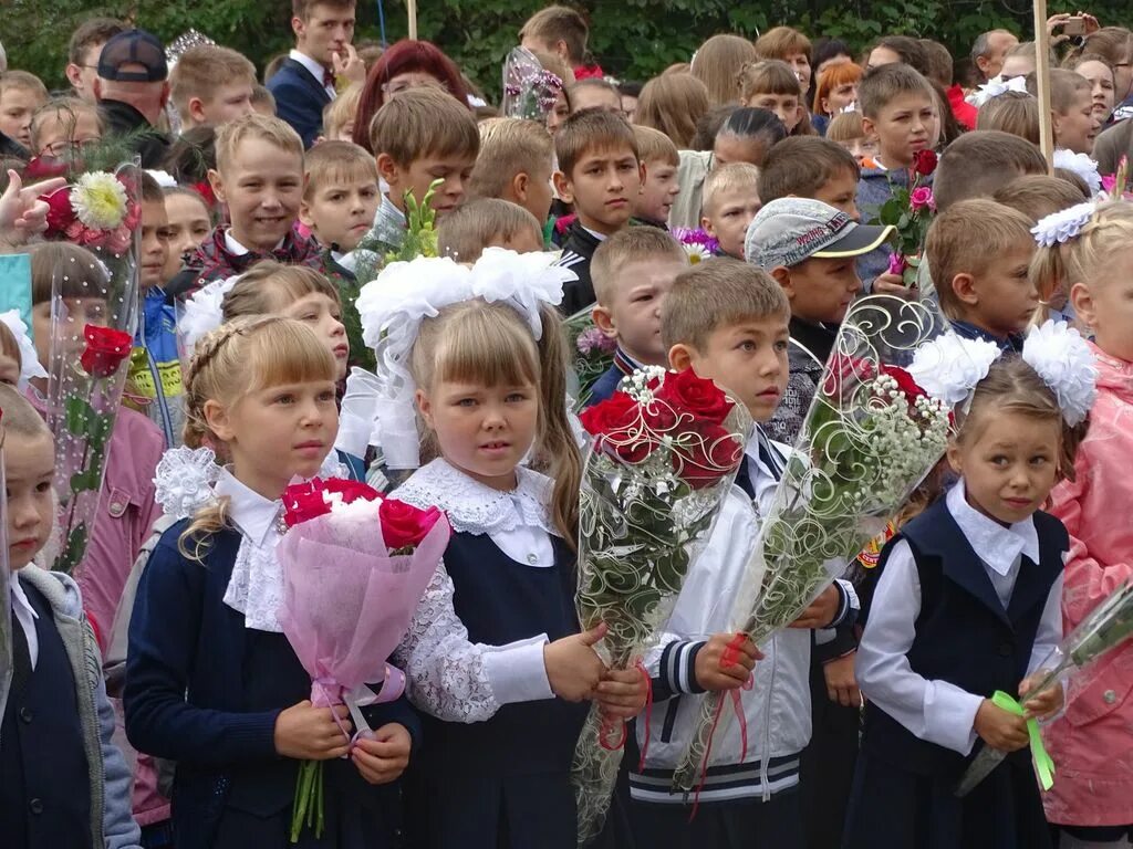 Школа мбоу сош. Школа 7 заринск. Школа 7 заринск учителя. Школа 7 заринск заринск. Школа 15 город заринск.