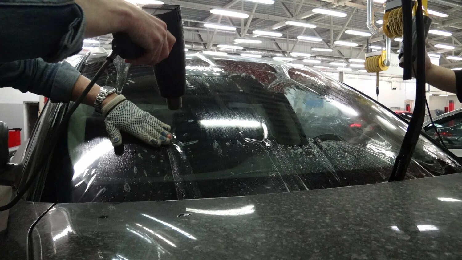 лобовое стекло стеклолюкс vw touareg. маркировка стекол spektr glass. Laminated se лобовое стекло 51732055 43r-010206. полировка лобовых/боковых стёкол. китайский производитель автостекол xyg.