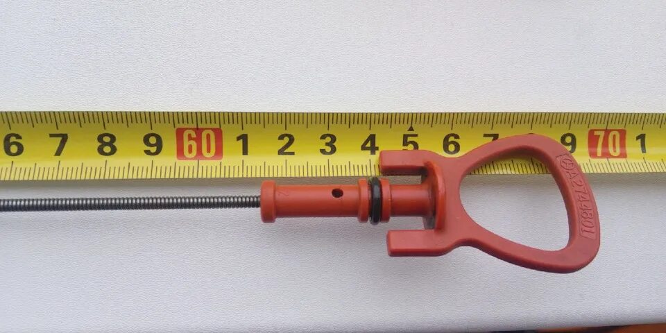 Электронный щуп уровня. Щуп мерседес 2. Vag 06b 115 611. 5 dci щуп. Щуп уровня масла 2121 (желтый) "евродеталь".