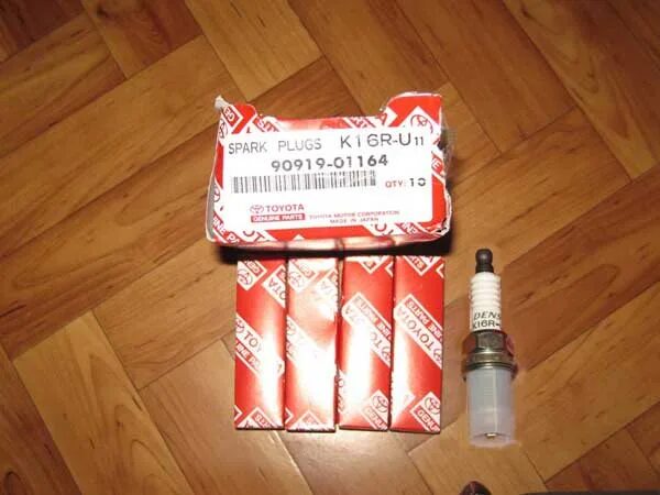 Свечи 1zz fe. Свеча зажигания toyota 90919-01164. toyota 90919-yzzac. 1az-fe свечи зажигания. toyota 90919-01275.