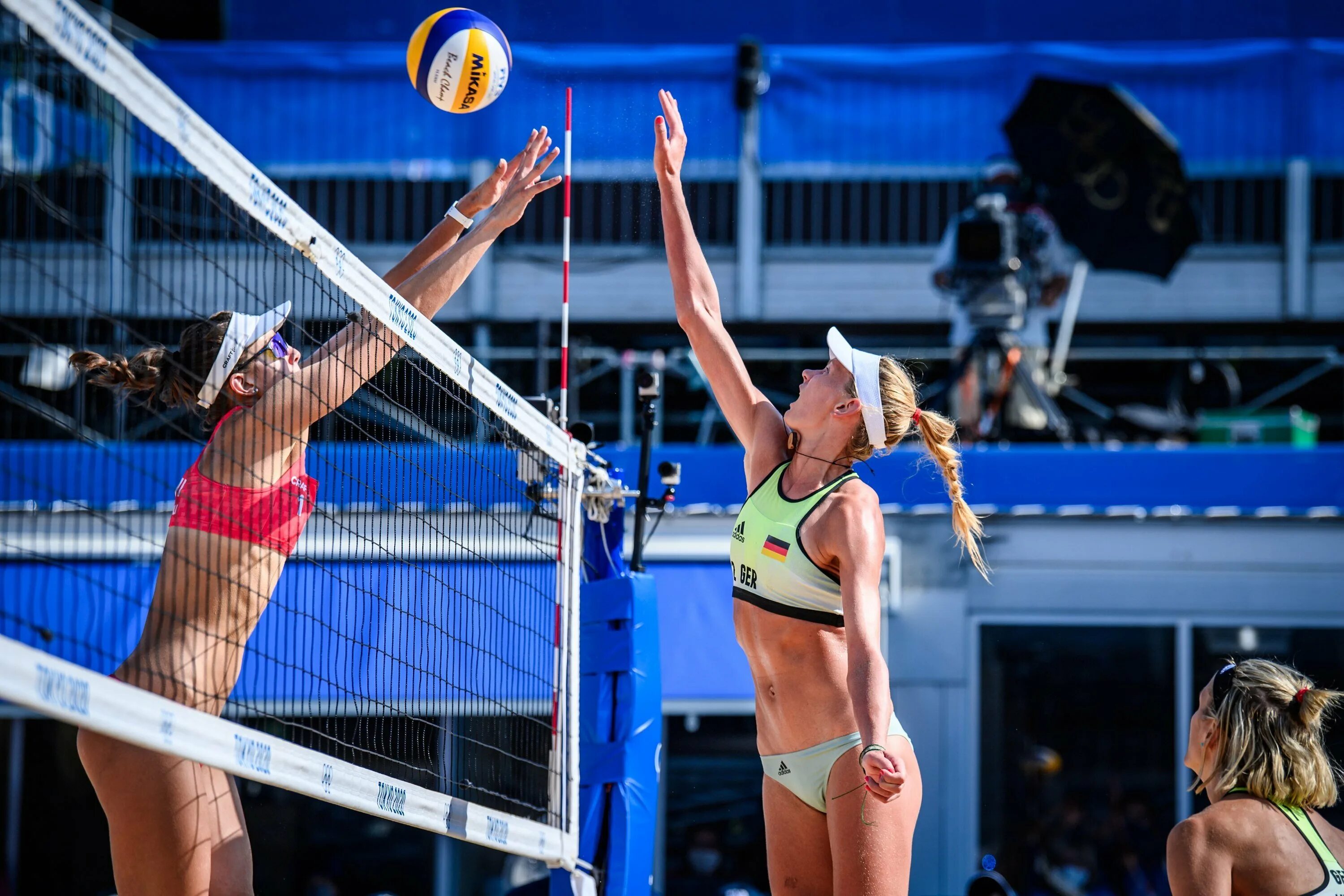 Женская сборная по волейболу 2020. Сборная россии по волейболу женщины 2022 фото. Волейбол женщины олимпийские. Волейбол женщины олимпийские. Женская сборная россии по волейболу токио 2020.