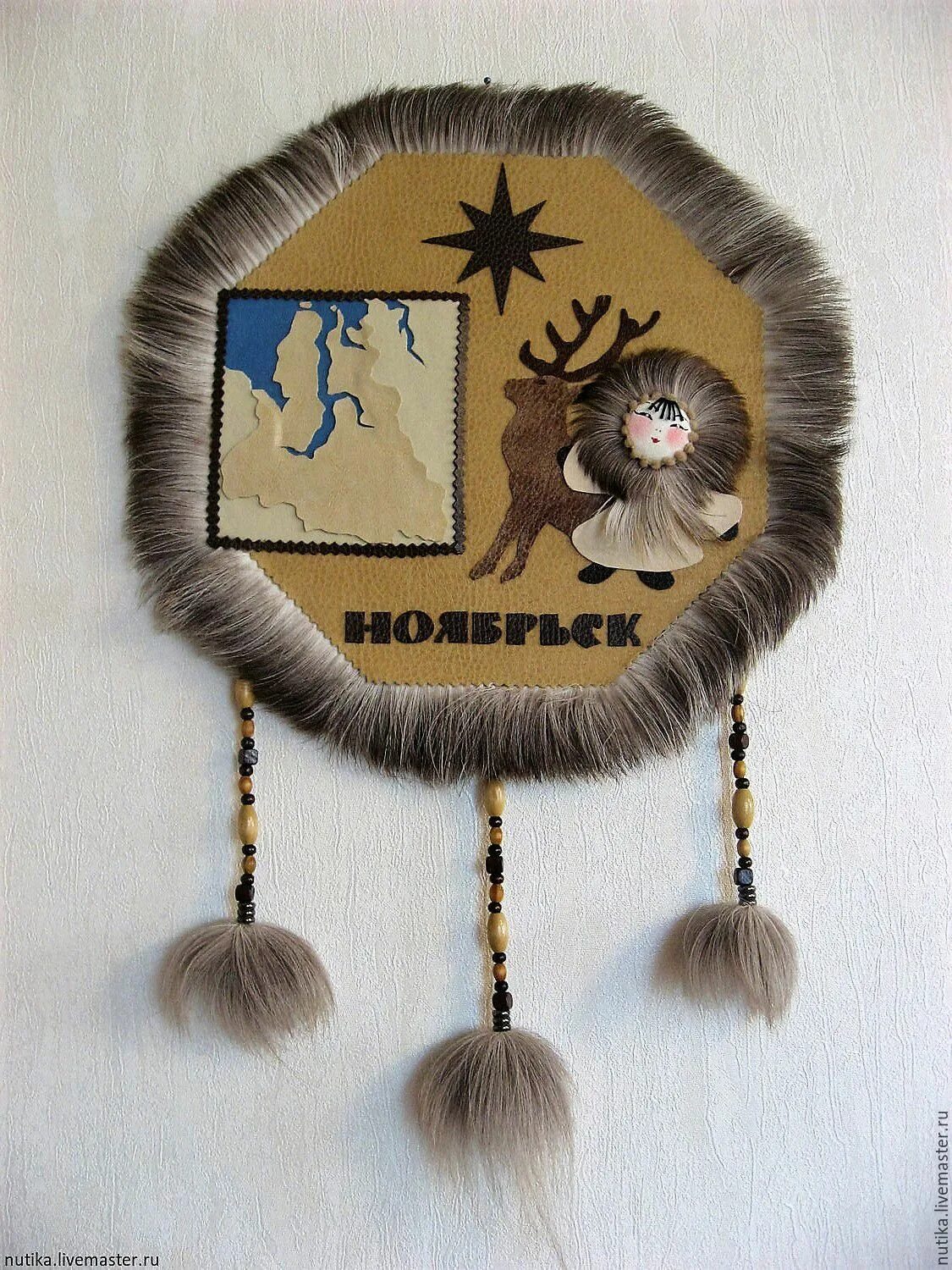 Панно из меха. Панно из меха. Панно из меха оленя. Картины мехом. Картины мехом.