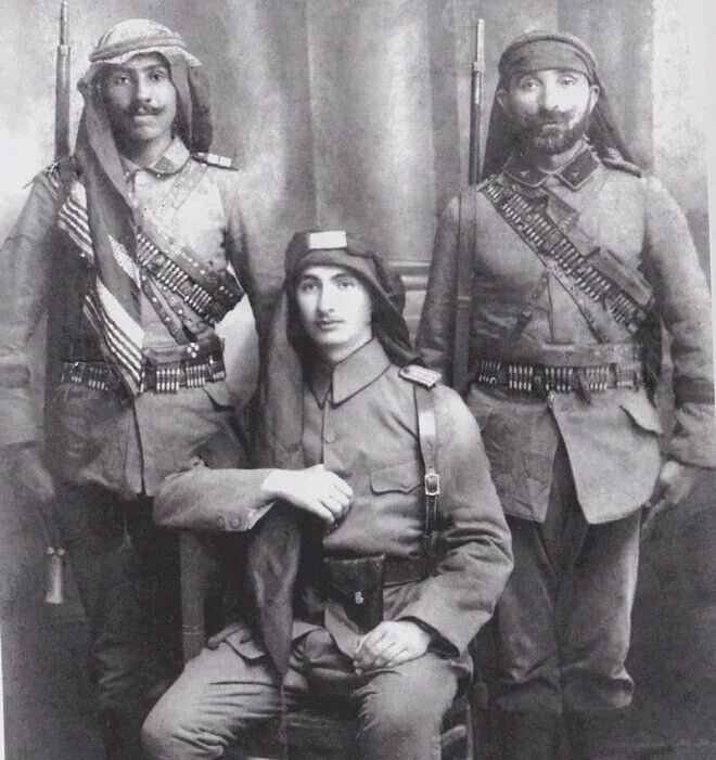 Вступление в первую мировую османской империи. Солдат османской империи 1914. османская империя 1 мировая война военная. армия османской империи 1914. армия османской империи в первой мировой.