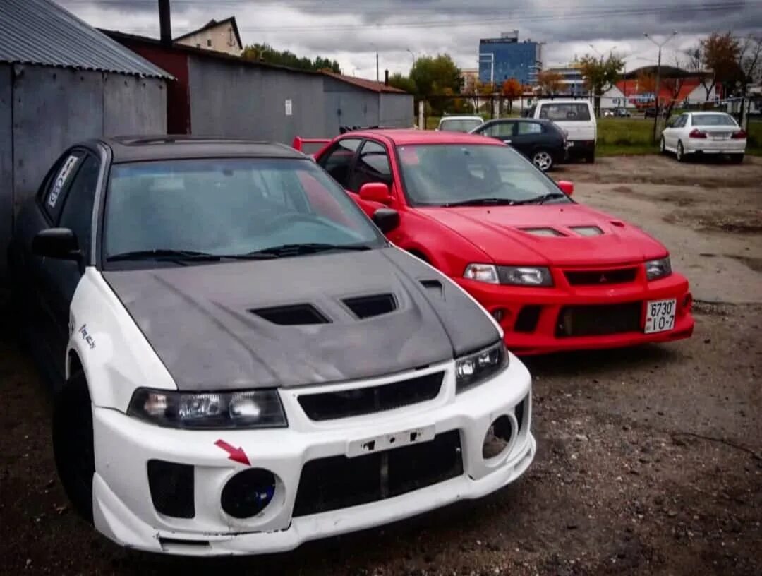 Mitsubishi Mirage v обвес EVO. Обвес Эво 5. Lancer EVO 6 обвесы. Mitsubishi EVO 5. Обвесы mitsubishi