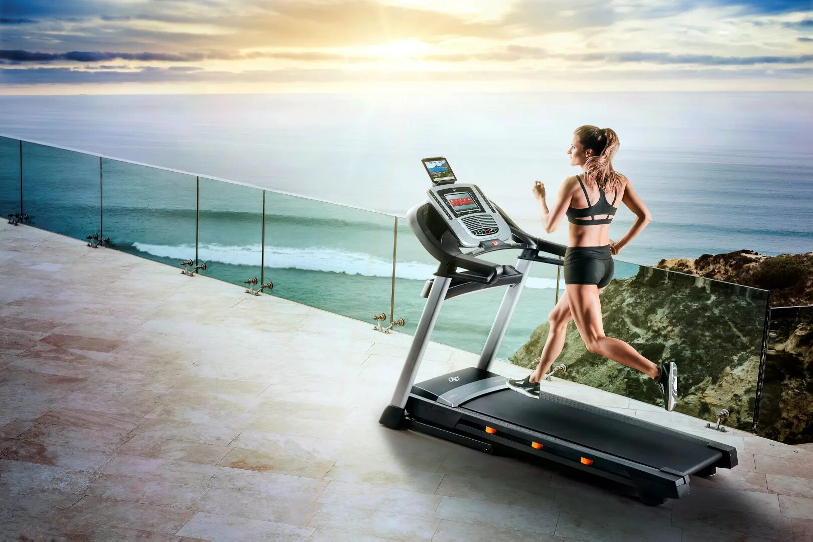 Рейтинг качества беговых дорожек. Treadmill Беговая дорожка электрическая. Sprinter 1500 Беговая дорожка. Тренажер Беговая дорожка NORDICTRACK. Беговая дорожка dib Zero tm1.