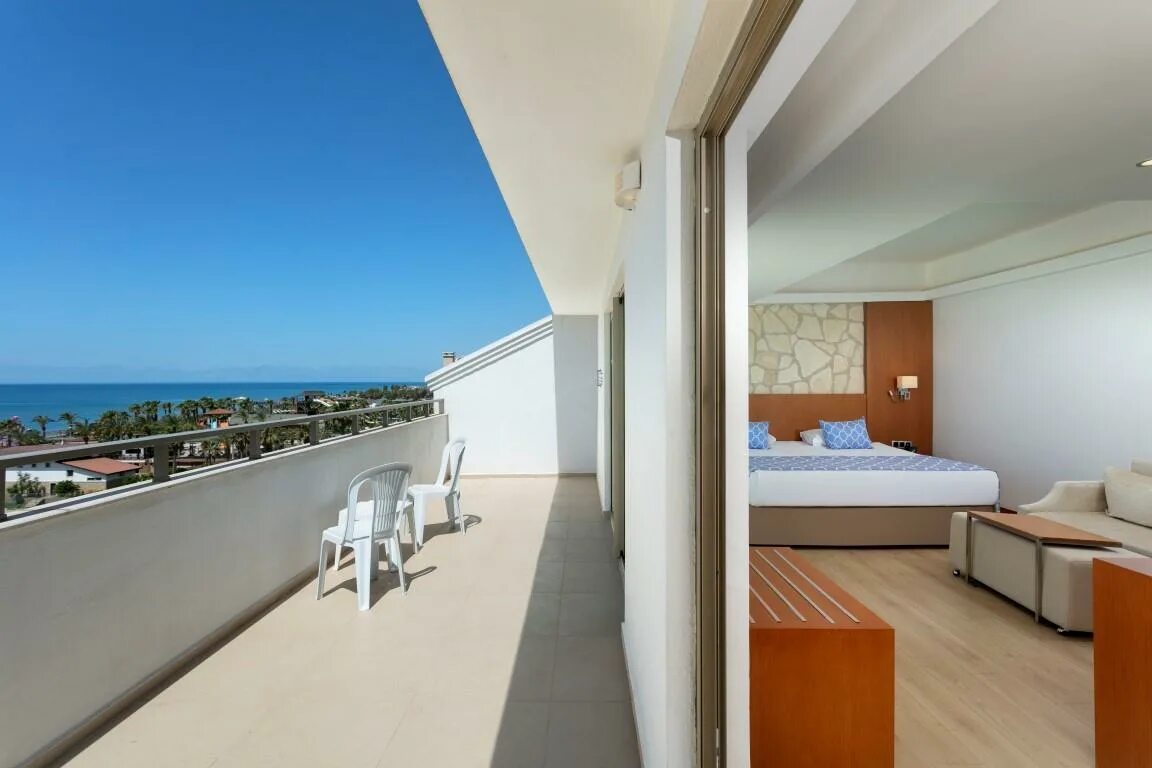 Day&night connected club life belek) 5* богазкент, белек. Fun sun life belek 5 турция. Fun sun family life belek 5 турция белек. Fan san отель 5 белек. Отель fun&sun family life belek 5*.