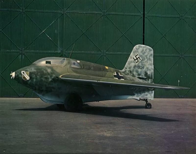 Маленький истребитель. Мессершмитт ме.163. Messerschmitt me.163 Komet. Мессершмитт ме 163 Комета. Ме-163 Komet.