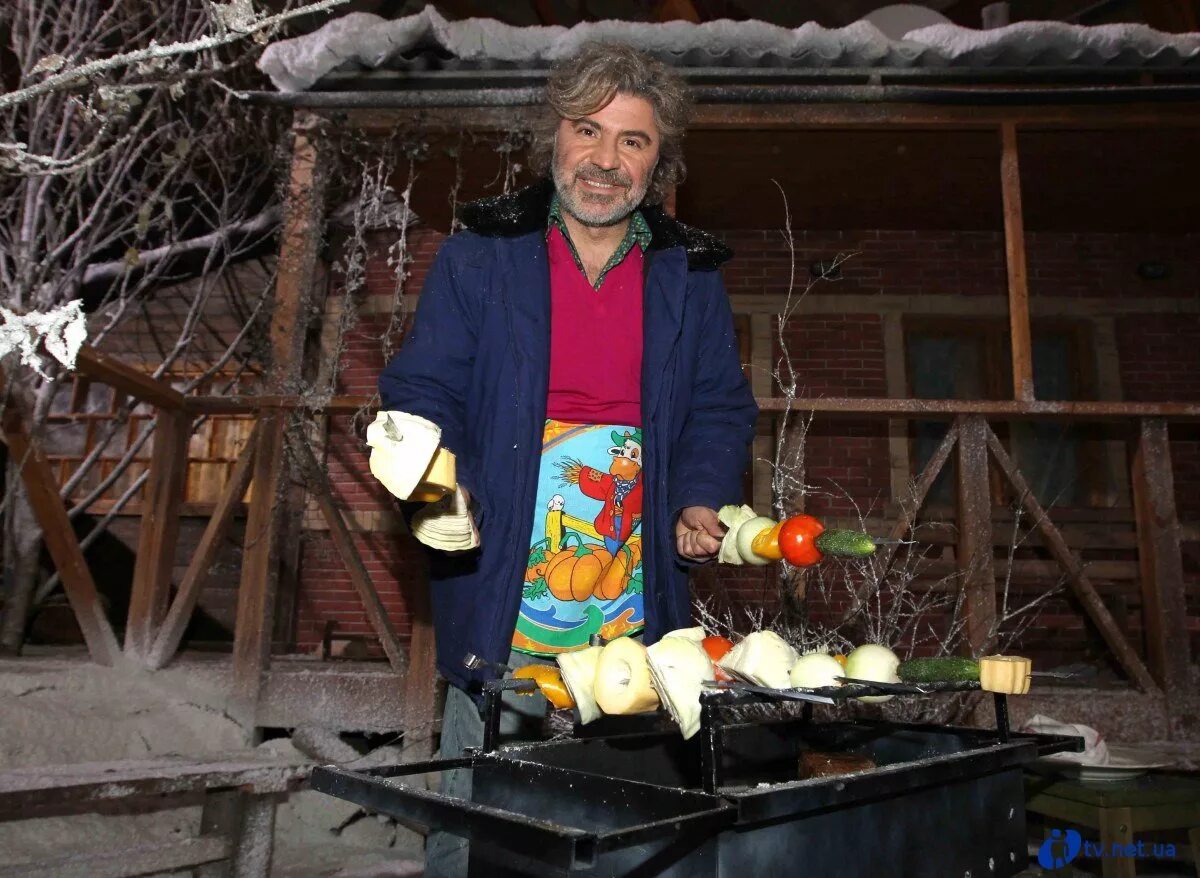 Роза сябитова давай поженимся. Семья на рождество фильм. Романтические фильмы про рождество. Американский фильм сваха. Сваха новый год.