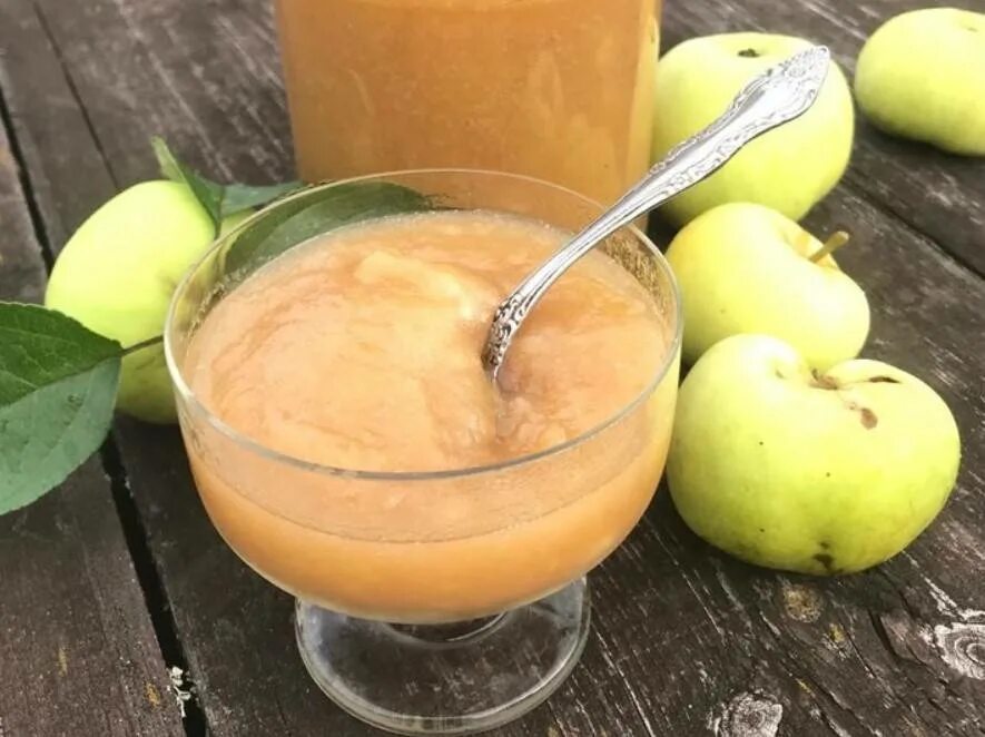 Яблочное пюре на зиму рецепт. Яблочное пюре. яблочное пюре на зиму. пюре из яблок в домашних. яблочное пюре с кислым молоком.