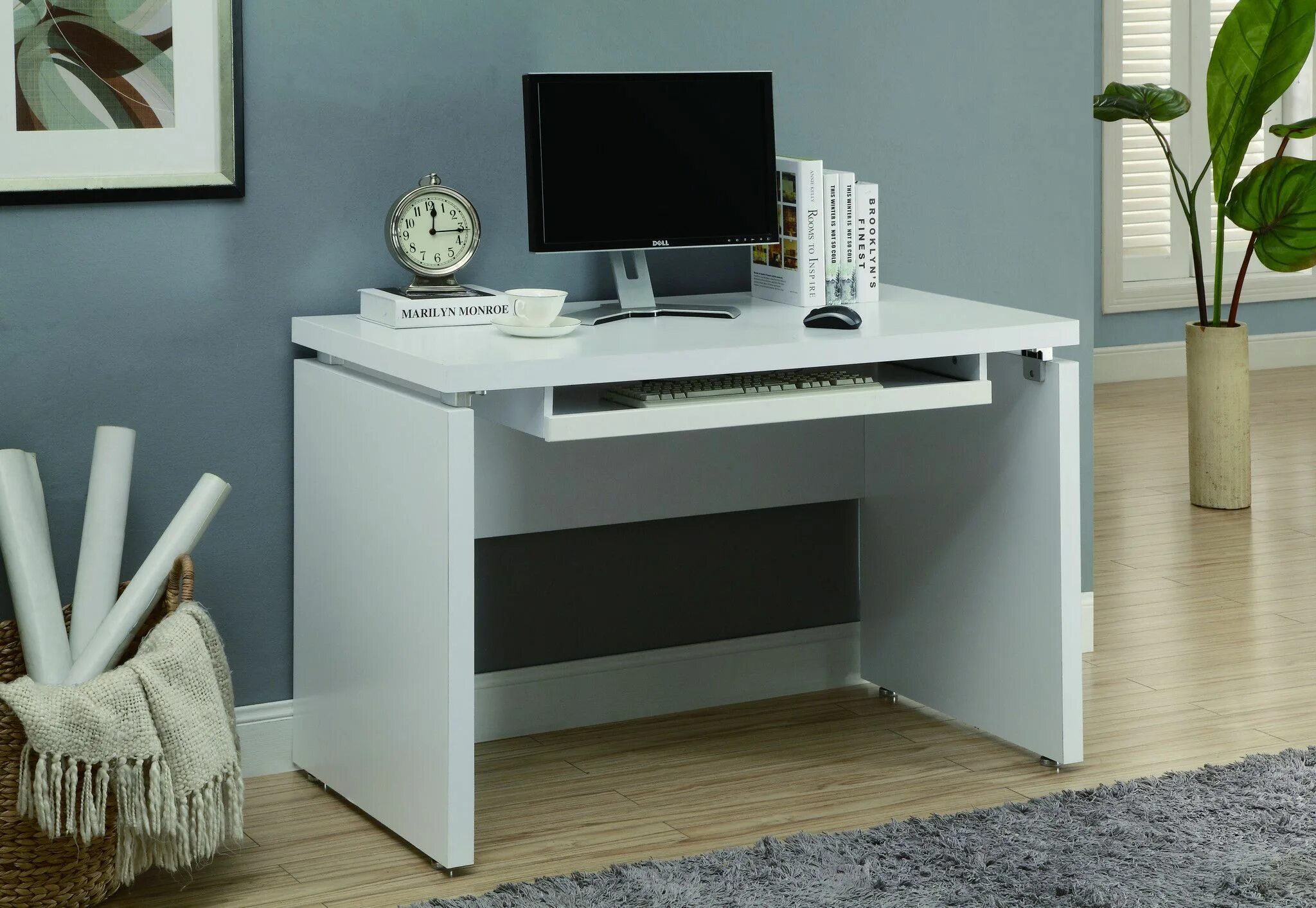 Длинный стол на улице. Белый глянец / хром. Реставрация стола белый. Декор стола из икеи. Длинный стол для дачи.