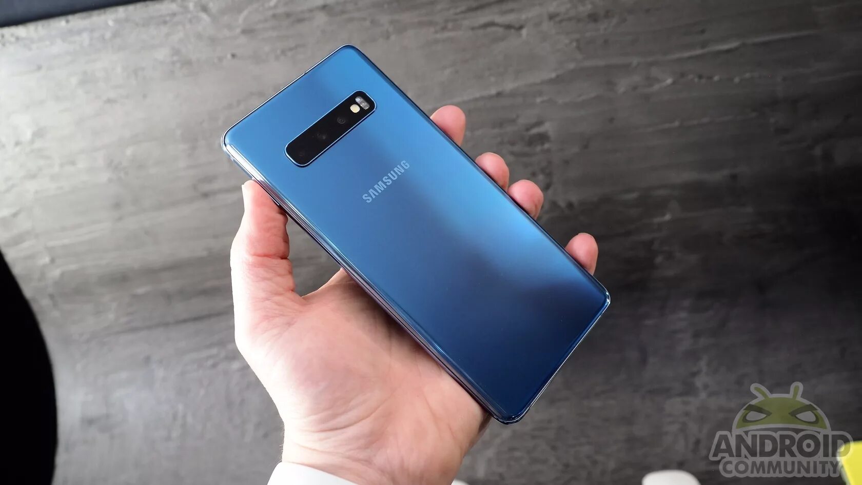 Samsung s10e Blue. Samsung Galaxy s10. Samsung s10 Blue. Самсунг а10s синий. Samsung s10 год