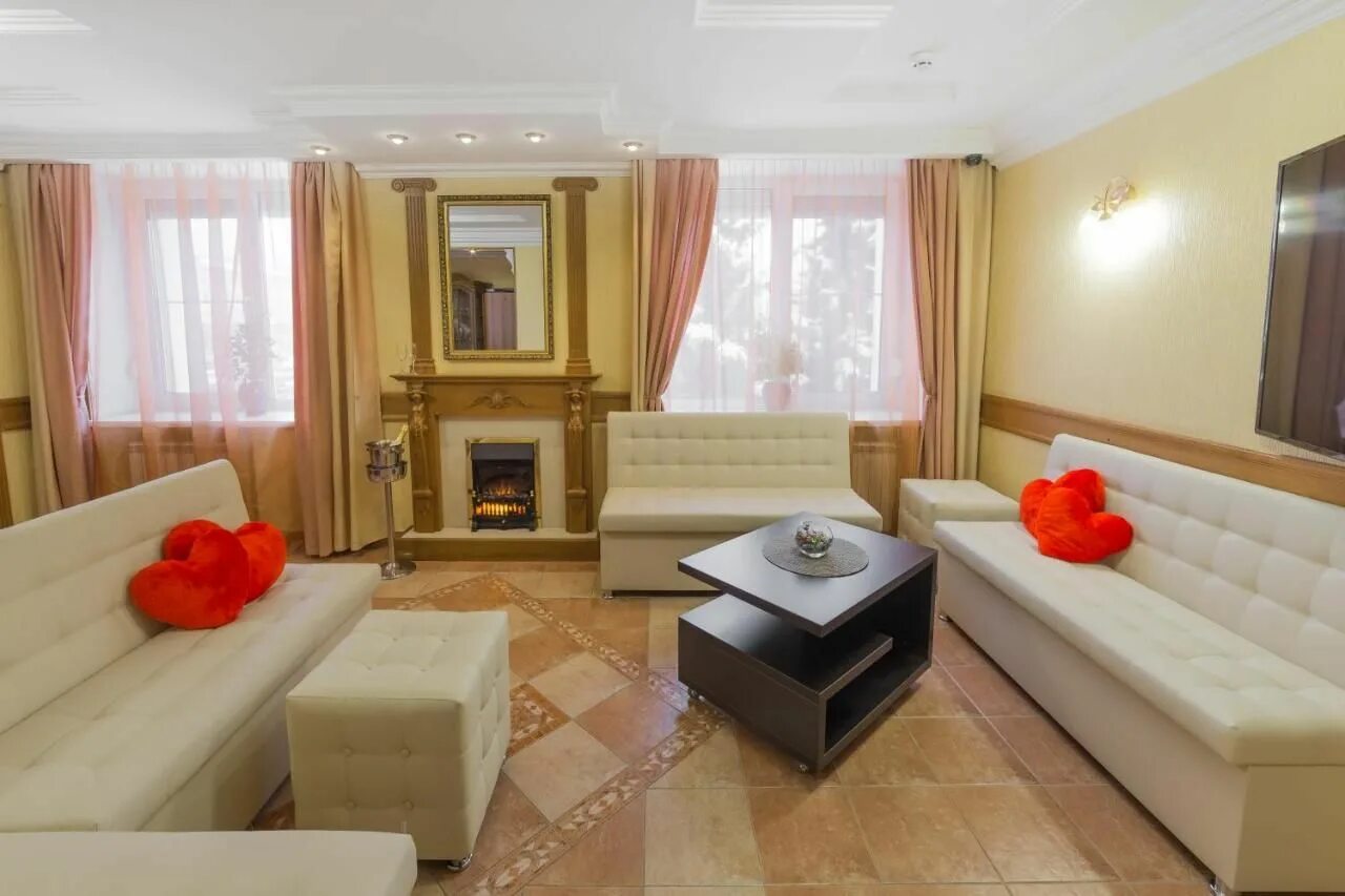 Гомель парадиз. Парадиз внутри жк. Гостиница парадиз 2*. Парадиз гомель в интерьере. Отель гомель.