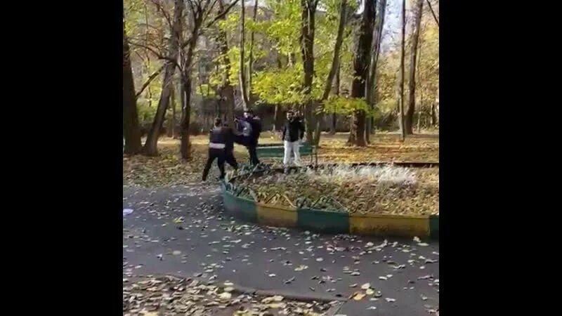 Административное задержание. 21. Стрельба в неотведенном месте коап рф. Стрельба на гончарной. Стрельба из ружья в населенном пункте.