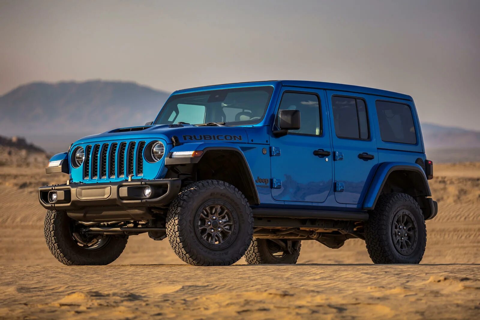 Рубикон джип цена. Jeep Wrangler Rubicon 2021. Jeep Wrangler Rubicon 392. 2021 Jeep Wrangler Rubicon 392. Джип Вранглер 2022.