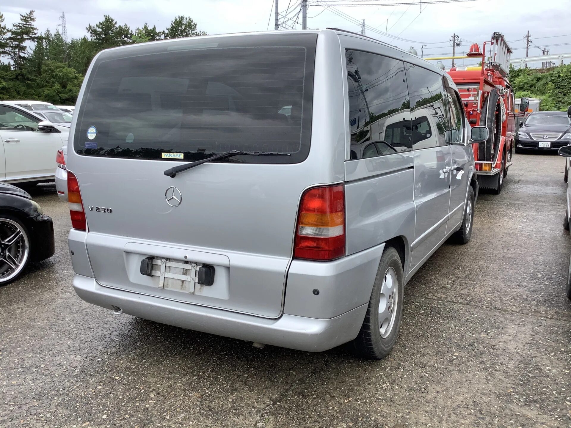 Купить кузов мерседес вито. Мерседес Вито 638. Вито 638 v 230. Mercedes Vito 638 Japan. Mercedes w638 распил.