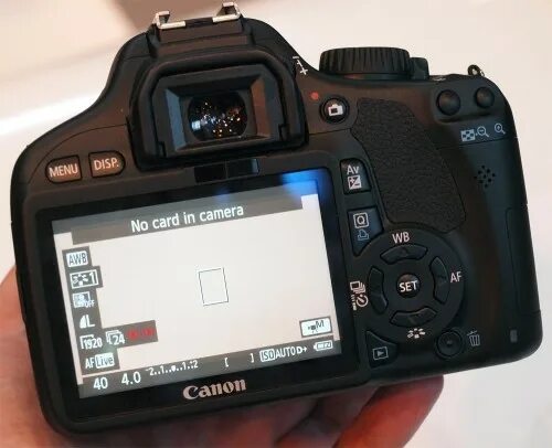 Canon 550d body. Фотоаппарат кэнон 550д. Canon eos 550d kit. Canon 550d body. Canon 550d 18-135.