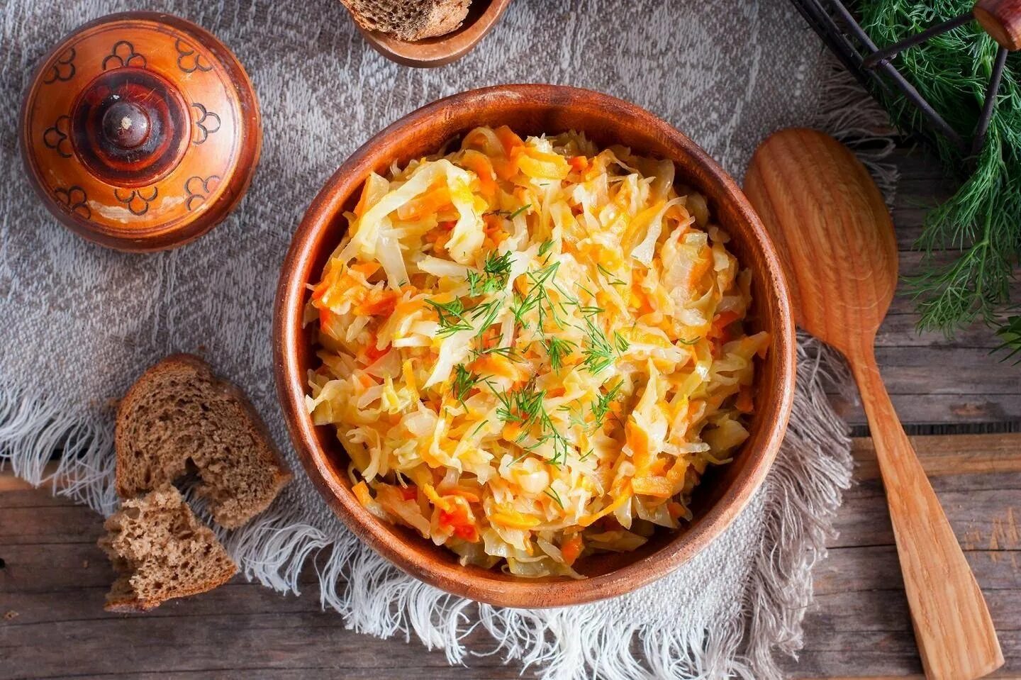 Блюда из квашеной капусты рецепты