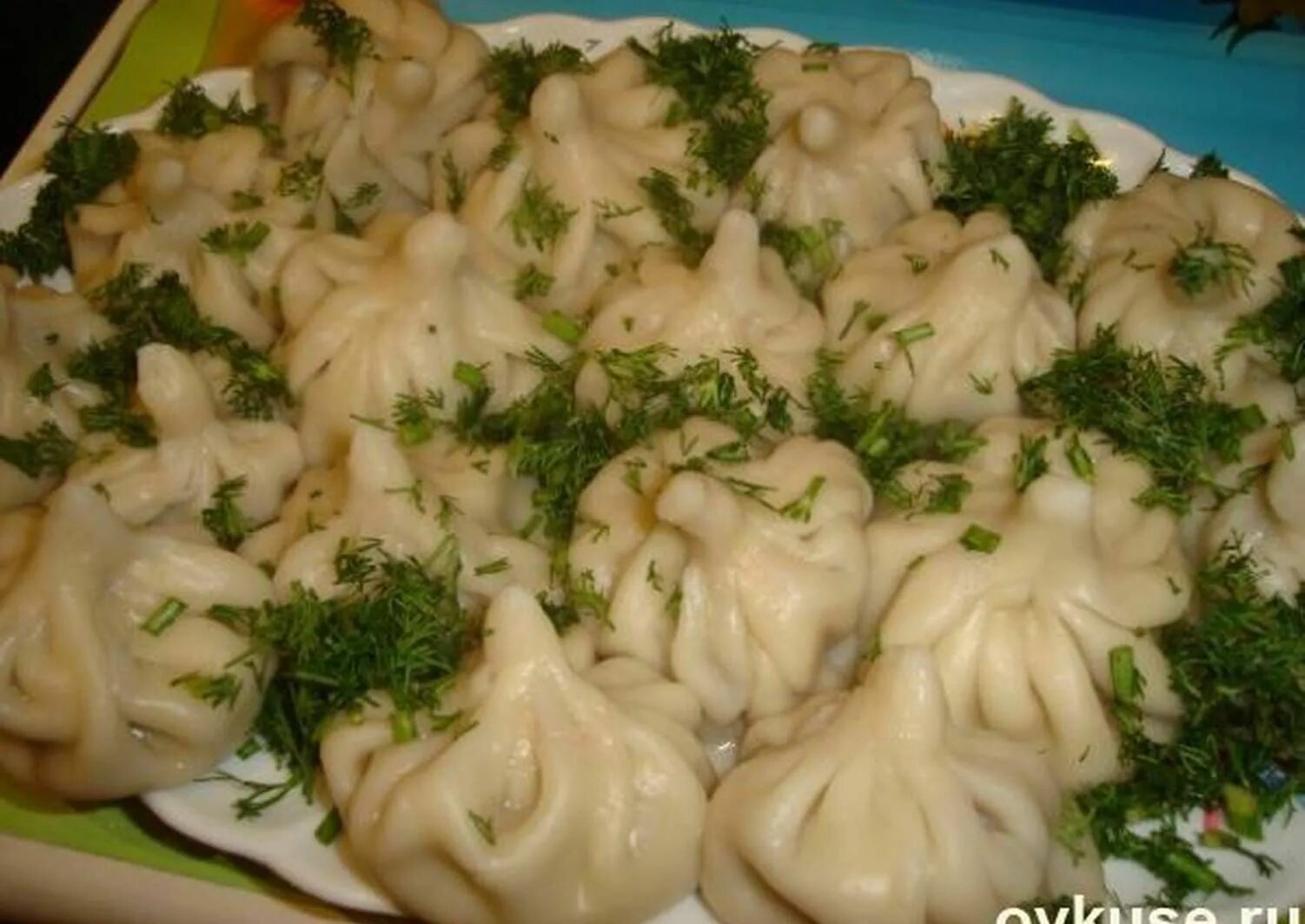 Манты в мантоварке. Дагестанская кухня курзе. Манты. Манты курзе. Манты.