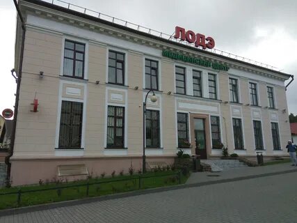 Лодэ замковая ул