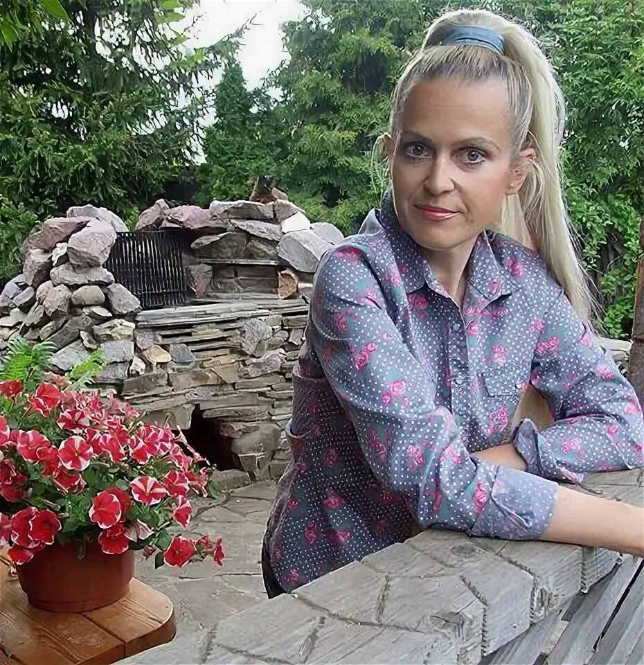Сад ольги вороновой. Дача ольга воронова. Ольга воронова ландшафтный дизайнер. Ольга воронова на канале усадьба. Сад ольги вороновой.