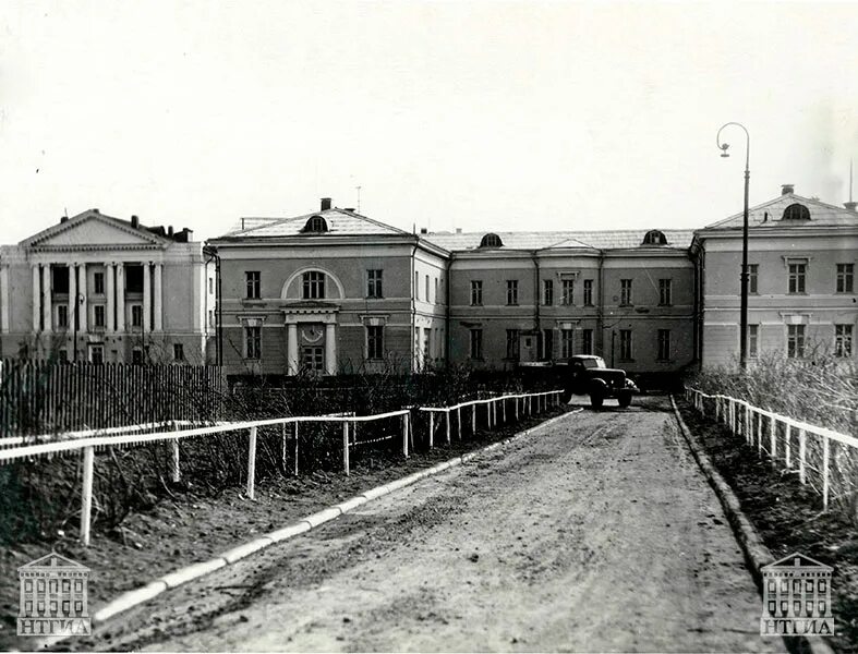 Больничный городок 4. Больничный городок Нижний Тагил. Больница на Тагилстрое Нижний Тагил. Нижний Тагил Тагилстрой 1940. Тагилстрой больничный городок.