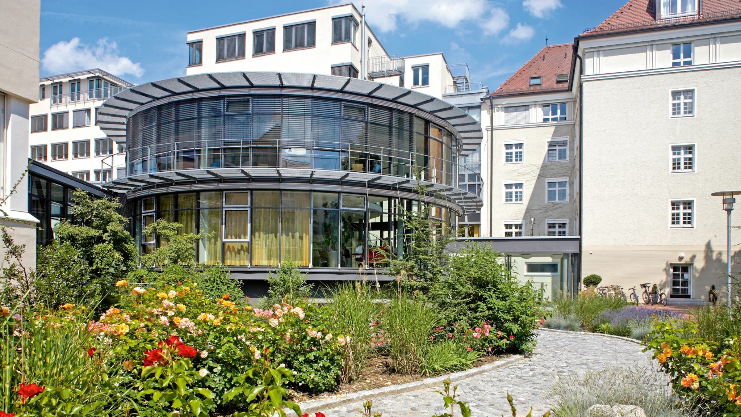 реал бавария. синягина наталья владимировна. синягина наталья юрьевна. нижний новгород улица карла маркса офтальмологическая клиника. бавария линз октябрьская.