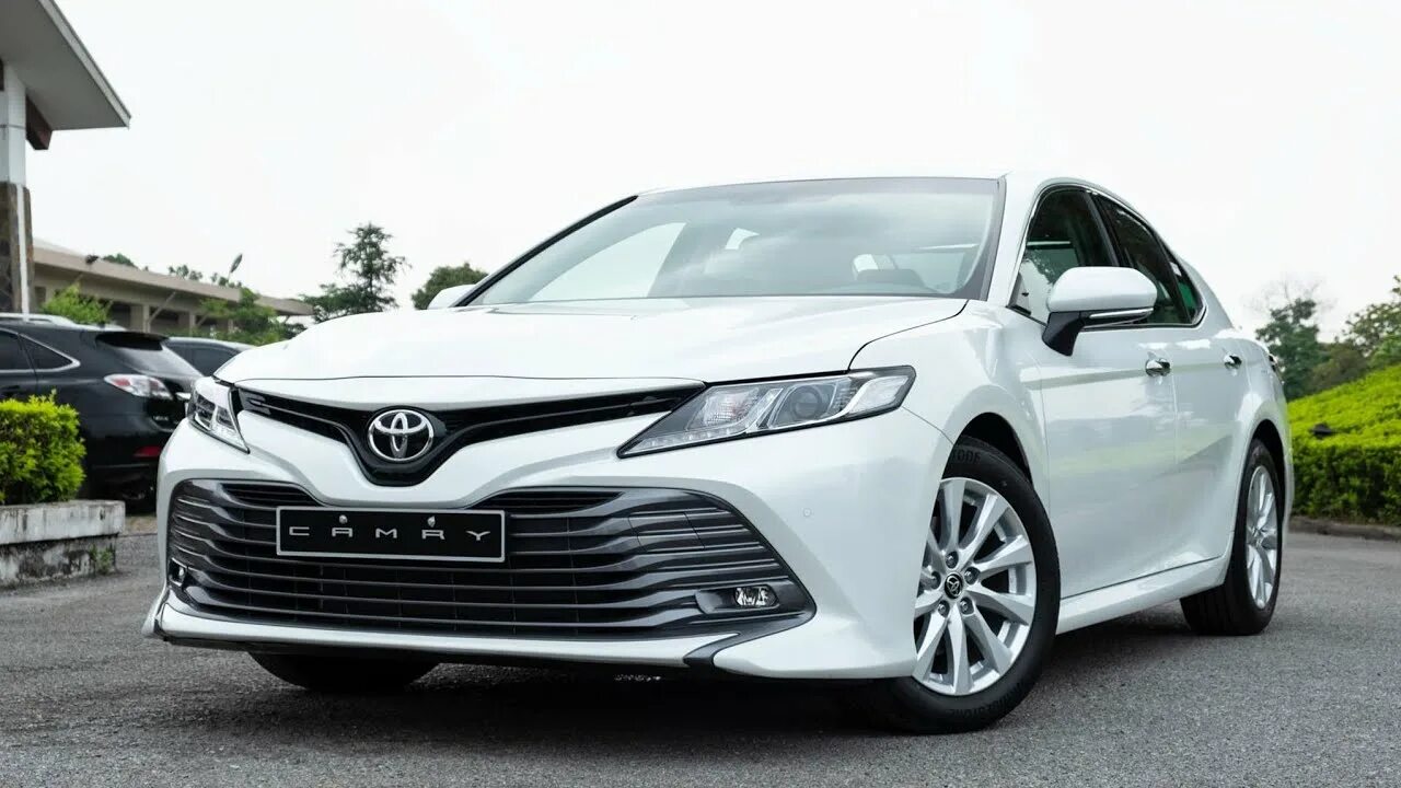 Камри 2.5 70 кузов. Тойота Камри 2019 2.0. Toyota Camry 70 2.5. 2019 Camry Toyota Camry. Toyota Camry 75 кузов.