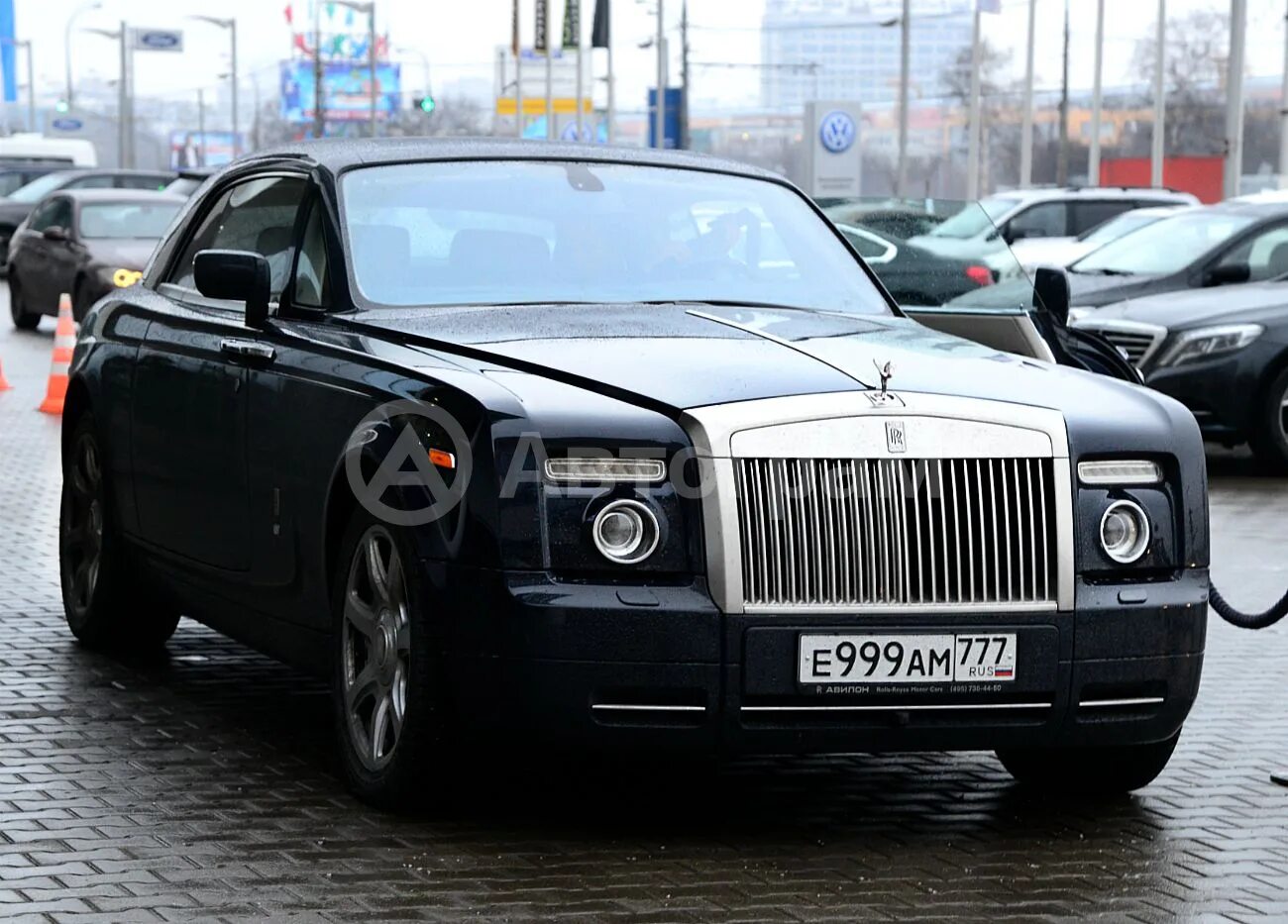 Кто ездит на номерах. Роллс Ройс 999. Роллс Ройс о777оо. Rolls Royce 777 777. Роллс Ройс с001сс97.