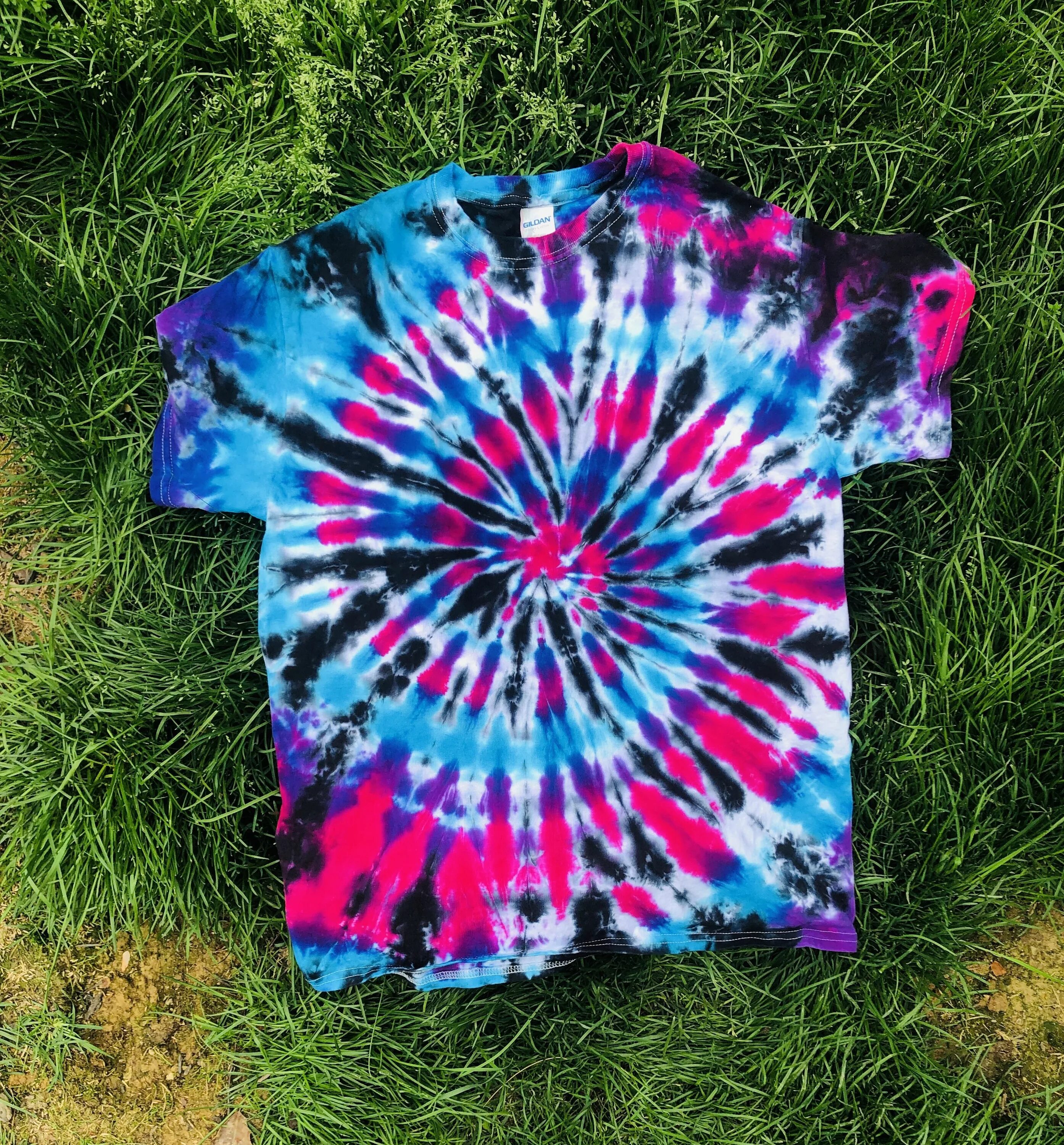 Формы тай дай. Роспись тай дай. окрашивание tie-dye. одежда в стиле tie dye. tie dye своими руками.