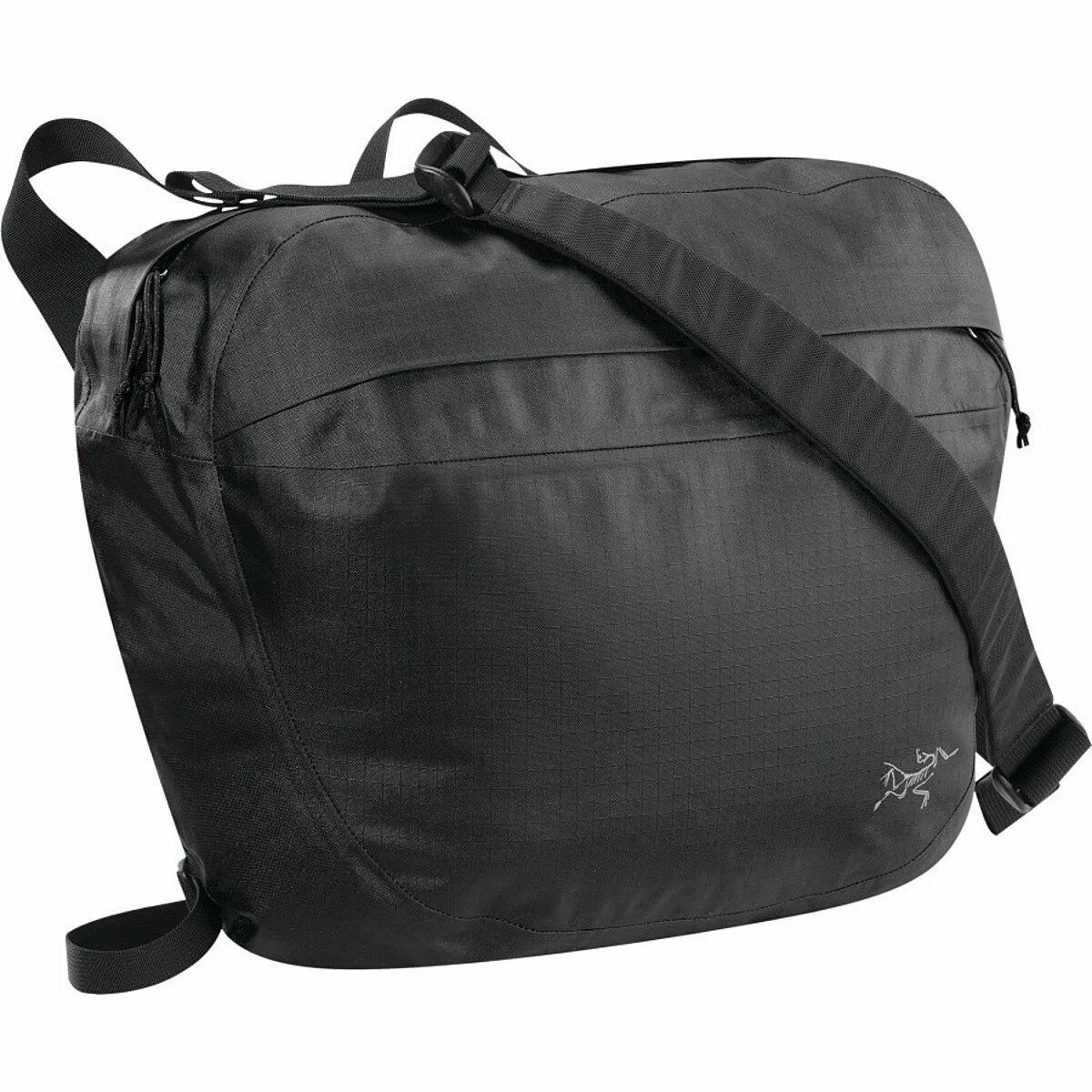 Supreme ss18 bag бирки. Сумка суприм ss18. Arcteryx arro 8 shoulder bag. Сумочка евангелион. Рюкзак на веревочках как называется.