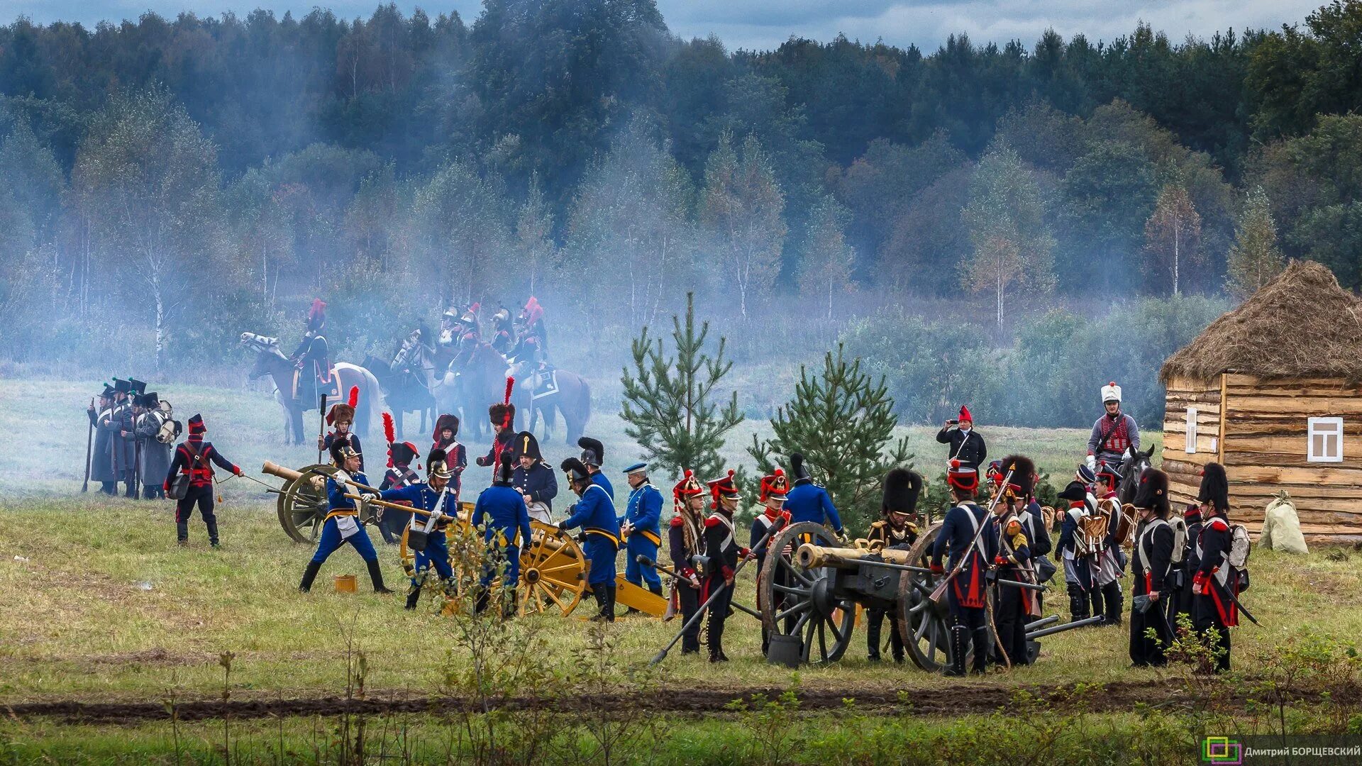 Военно исторические темы. Бородинская битва реконструкция. 1812 Бородино реконструкция событий. Бородинское поле 1812. Молебен на Бородинском поле 1812.