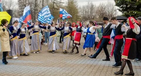 Фестивали в апреле
