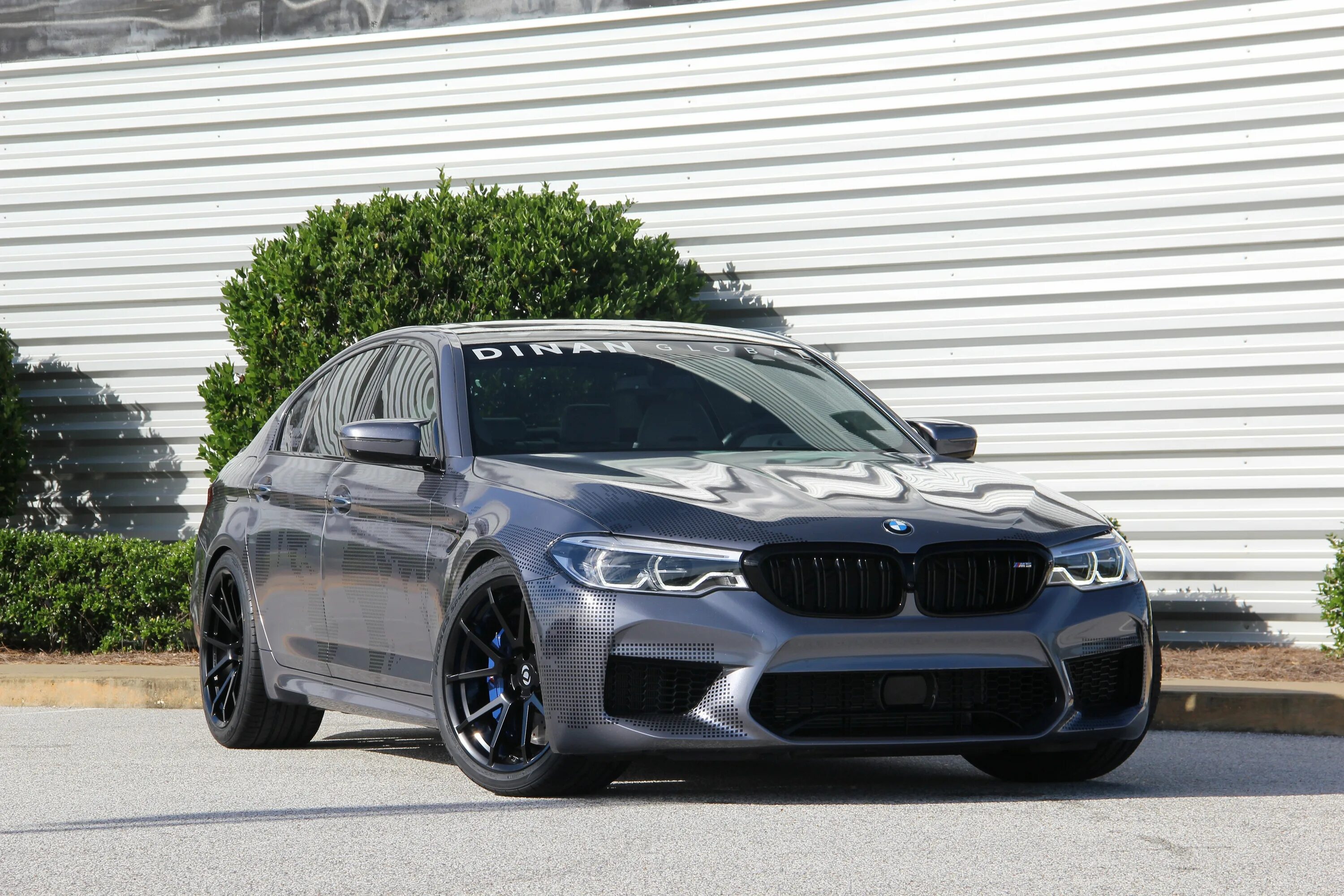 Бмв ф90 ахмеда венгалби. BMW m5 f90. BMW m5 f90 Performance. BMW m5 f90 2016 Black. BMW m5 f90 Restyling.