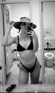 Savina Steele Nude OnlyFans Leaks.