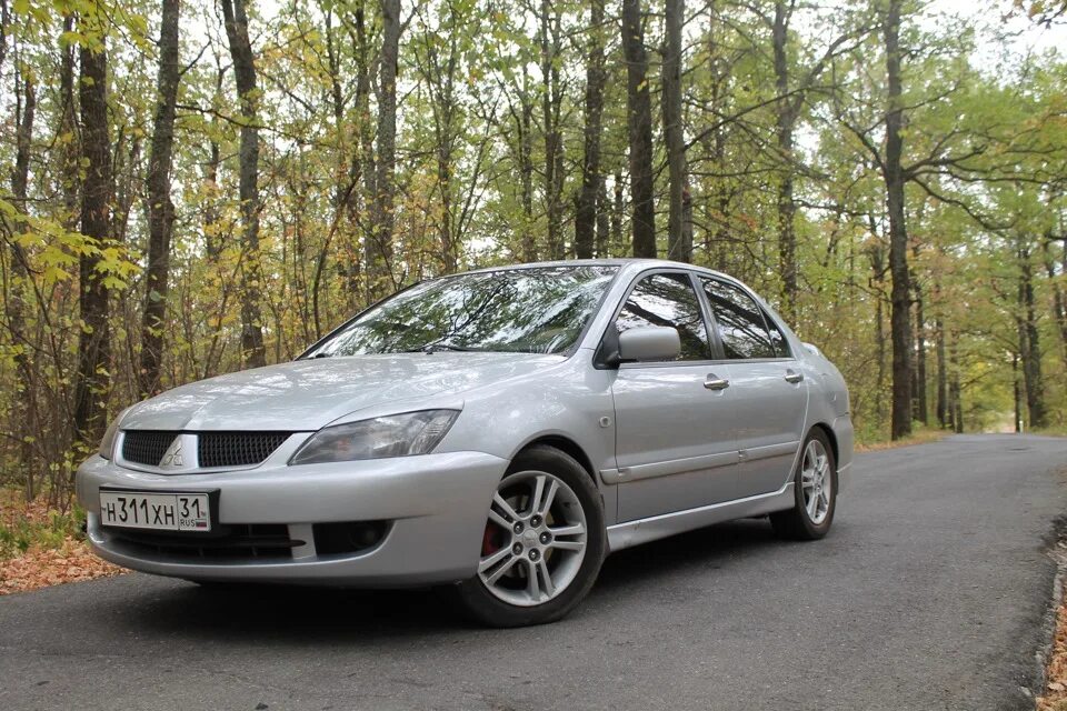 Lancer 2. Mitsubishi Lancer, 2.0 l. Лансер 2.0 4 AWD. Лансер 2.0 di-d.