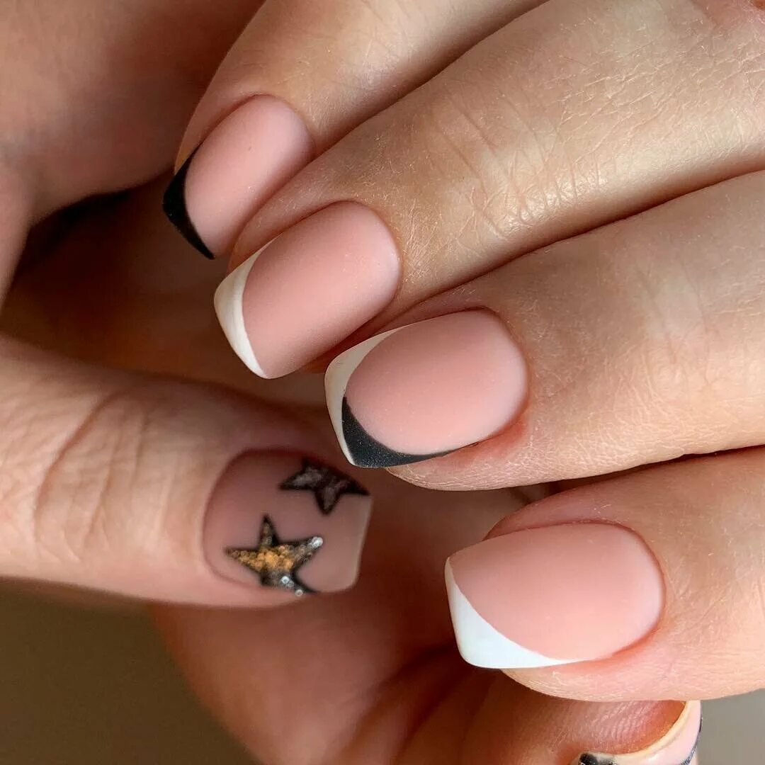 идеи дизайна френча. френч. французский маникюр. френч классический. красивый френч на ногтях.