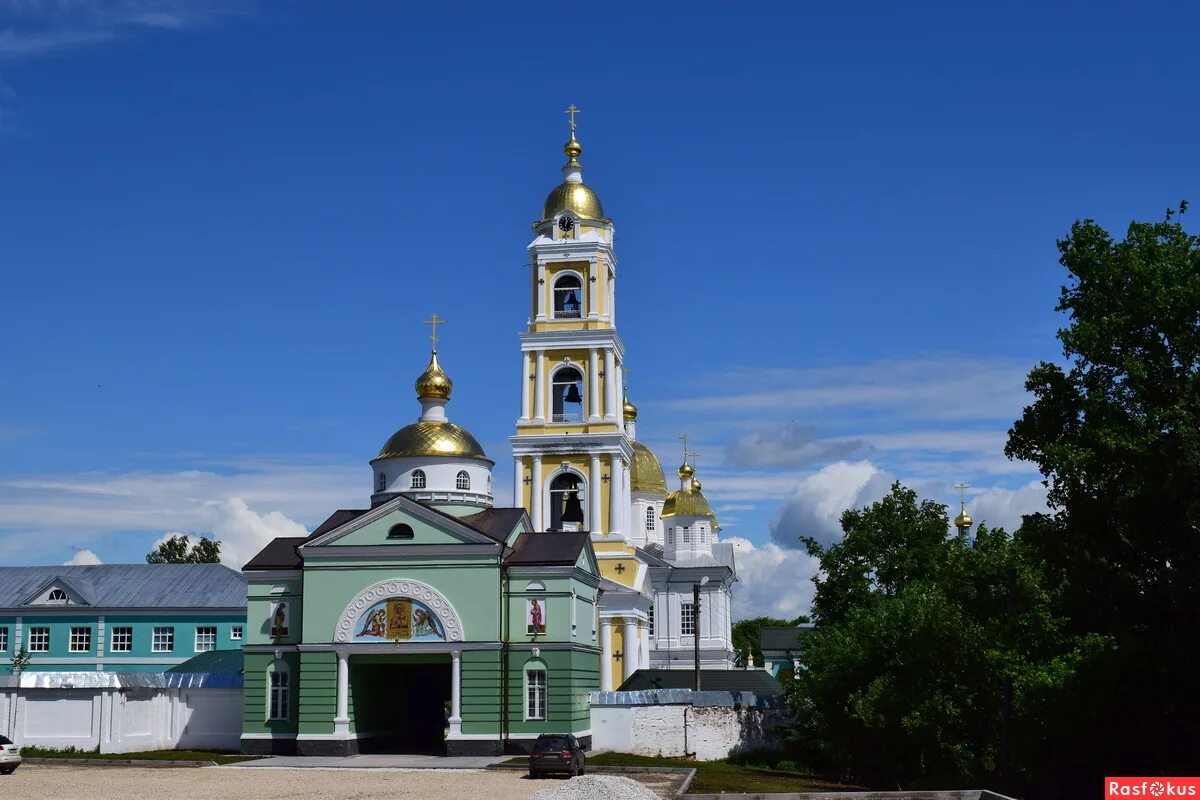 Оранский мужской монастырь. Оранский Богородицкий монастырь. Оранки Нижегородская область монастырь. Оранский мужской монастырь Нижегородской области. Оранский Богородицкий монастырь Богородский район.