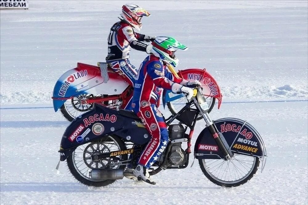 Спидвей вятские поляны. Мотогонки на льду вятские поляны. Мотогонки на льду. Мотогонки на льду вятские поляны. Мотогонки в вятских полянах.