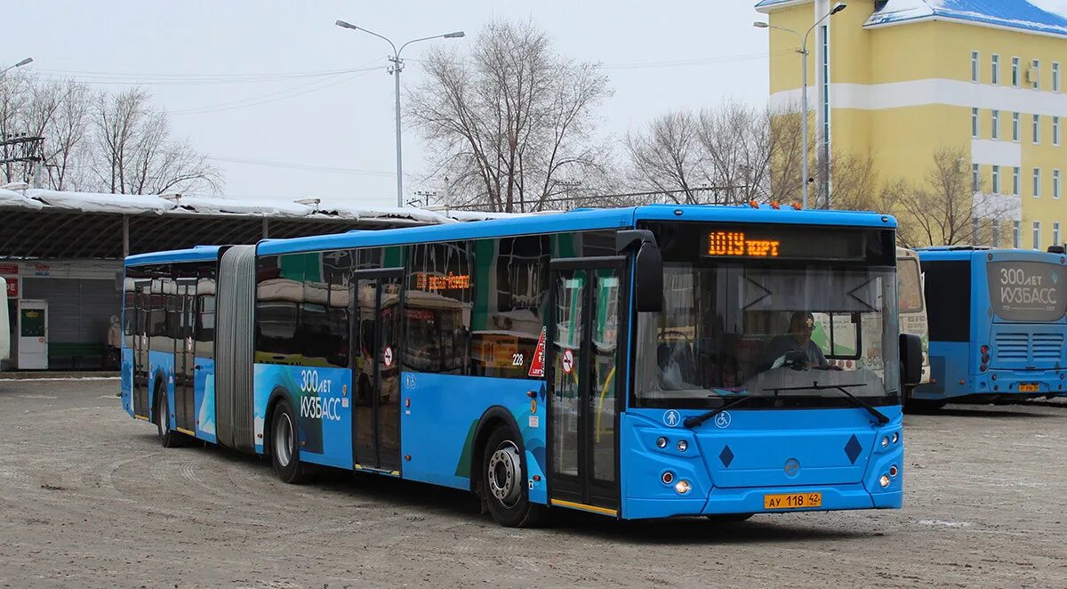 Современные автобусы. Кемерово автобус 228 сегодня. Автобусы кемерово сибдепо. Кемерово автобус 228 сегодня. Паз-4234-05 (h0, m0, p0).