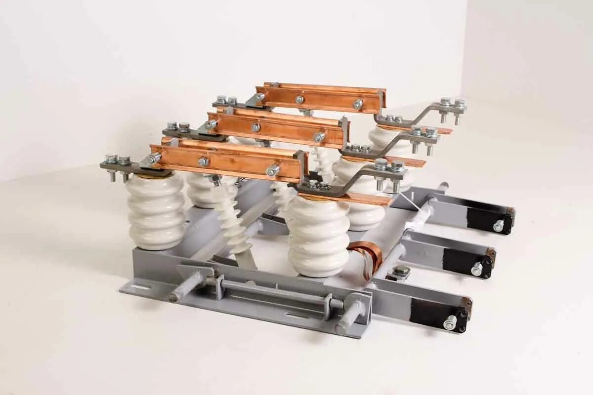 Разъединитель рвз-10/400 ii. Разъединитель рвз-10/400. Разъединитель рвз 10 630. Рвз-10/400. Рвз-iii-10/630 ухл2 контэл.