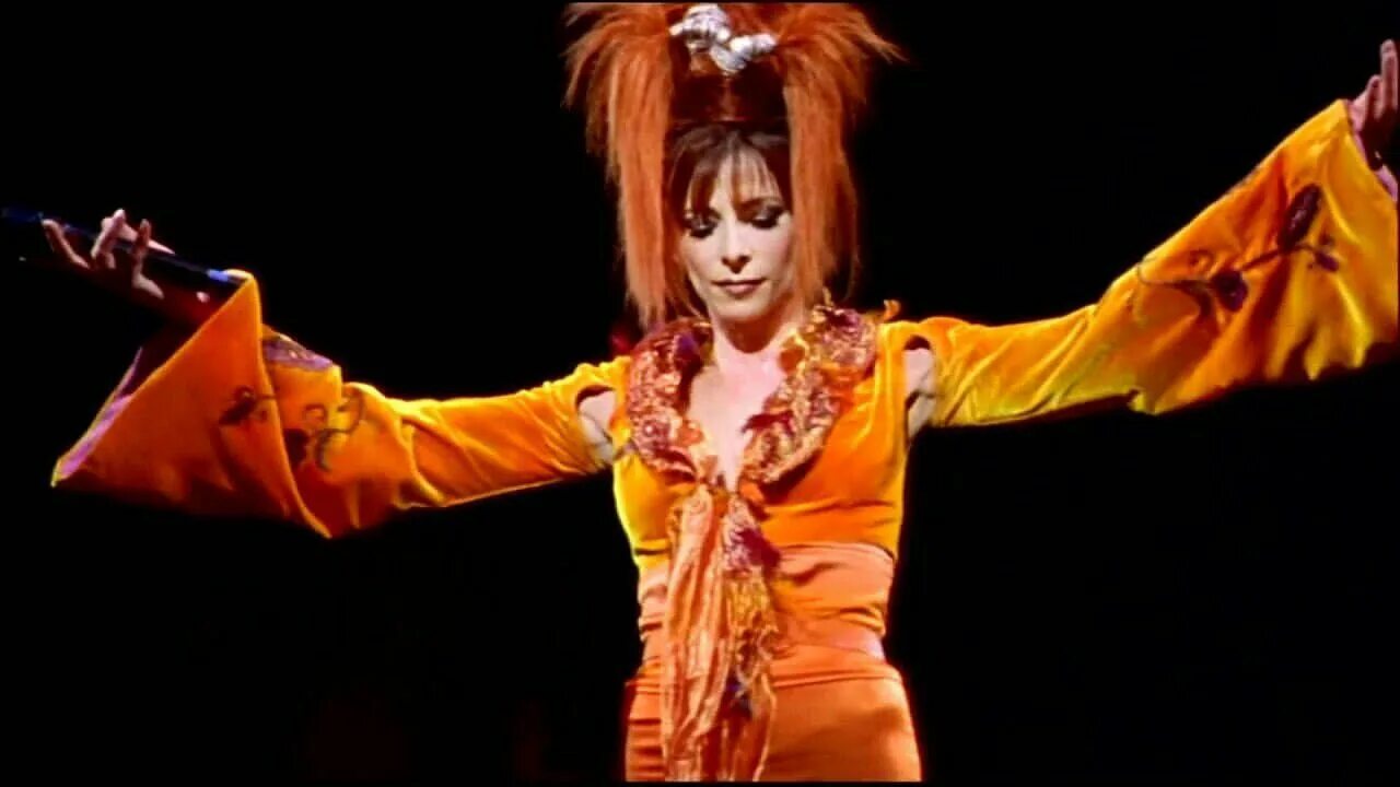 Mylene farmer mylenium. Mylene farmer mylenium tour 2000.