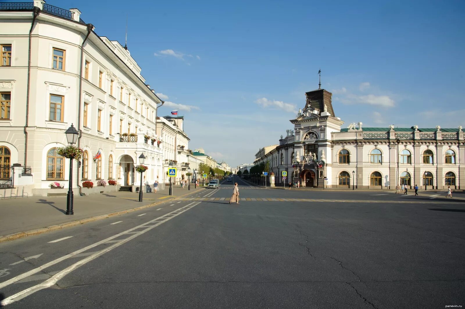 Площади казани названия. Площадь 1 мая Казань. Кремлевская 1 Казань. Кремлевская площадь Казань. Казань 1 Майская площадь.