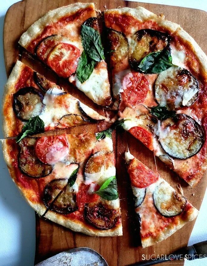 Eggplant pizza