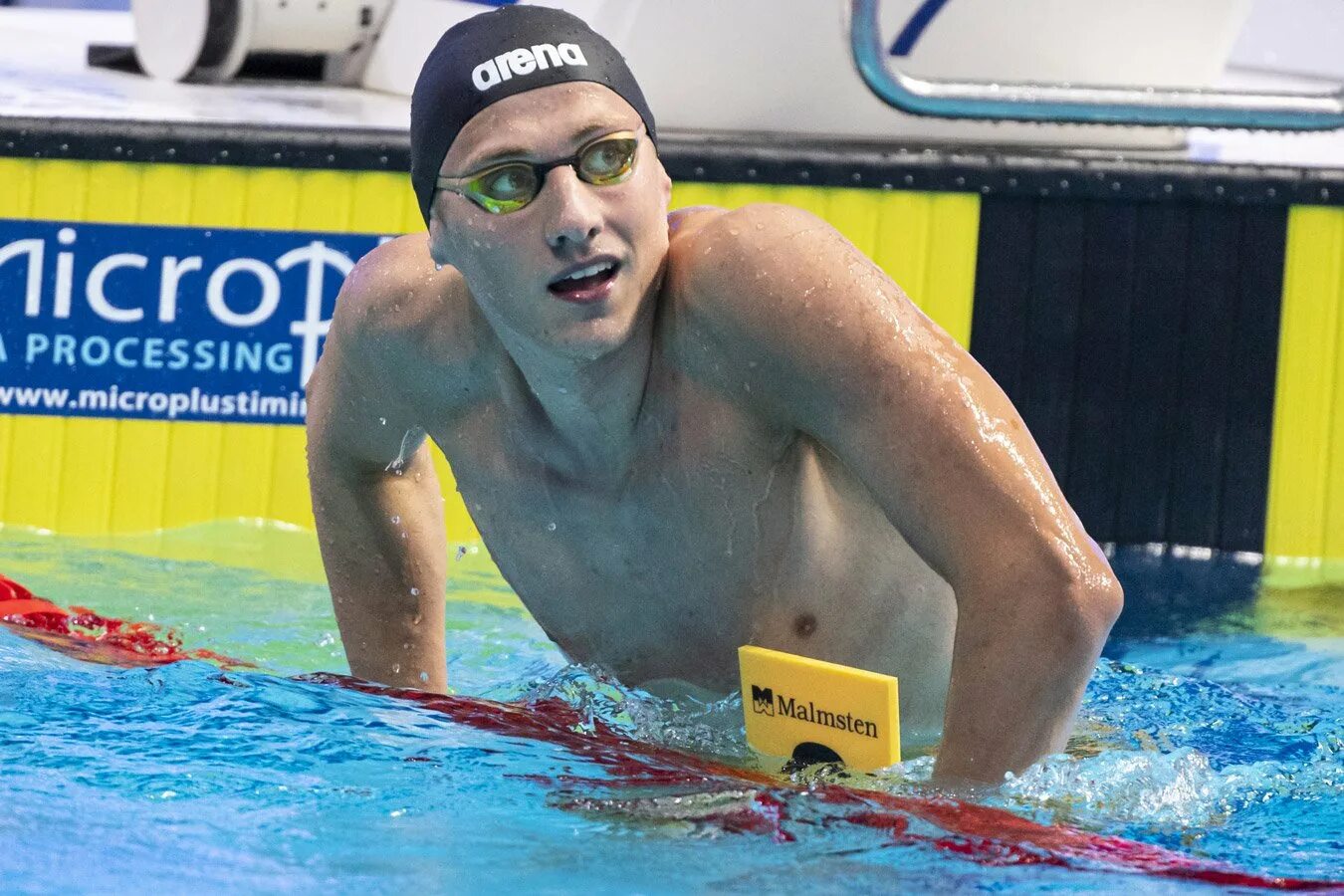 Победители в плавании. Российские пловцы. Чемпион европы плавание. Чемпион европы плавание. Спортсмены по плаванию.