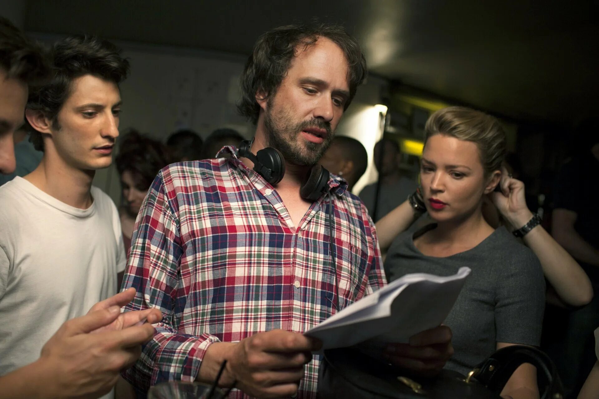 Виржини эфира фильмы притворись моим парнем. Притворись моим парнем 2023. Притворись моим парнем фильм 2013 лордфильм. Притворись моим парнем» (20 ans d'écart), 2012. Притворись моим парнем 2023.