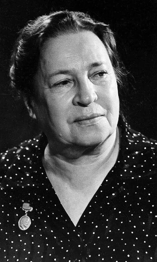 Агния барто писательница. Агния барто фото. Агни барто. Агни барто. Барто портрет поэта.